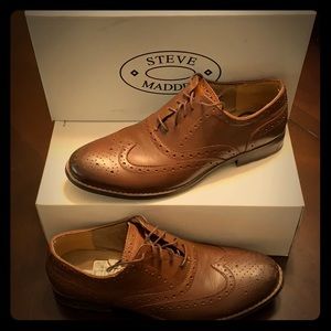 Steve Madden tan leather dress shoes